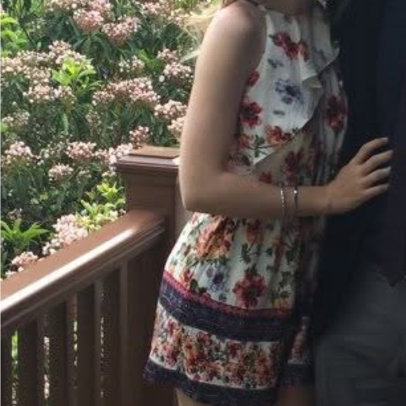 Floral Romper with Ruffles - Picture 2 of 11